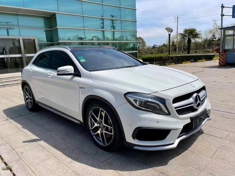 盐城16年奔驰GLA2