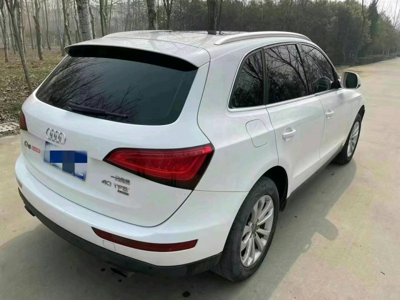 煙臺13年奧迪Q53