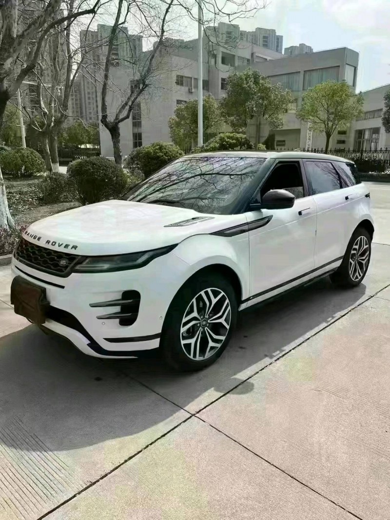 常州20年路虎極光3