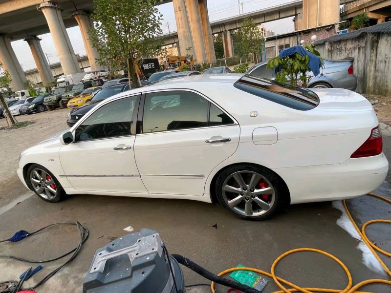廣州07年豐田皇冠9