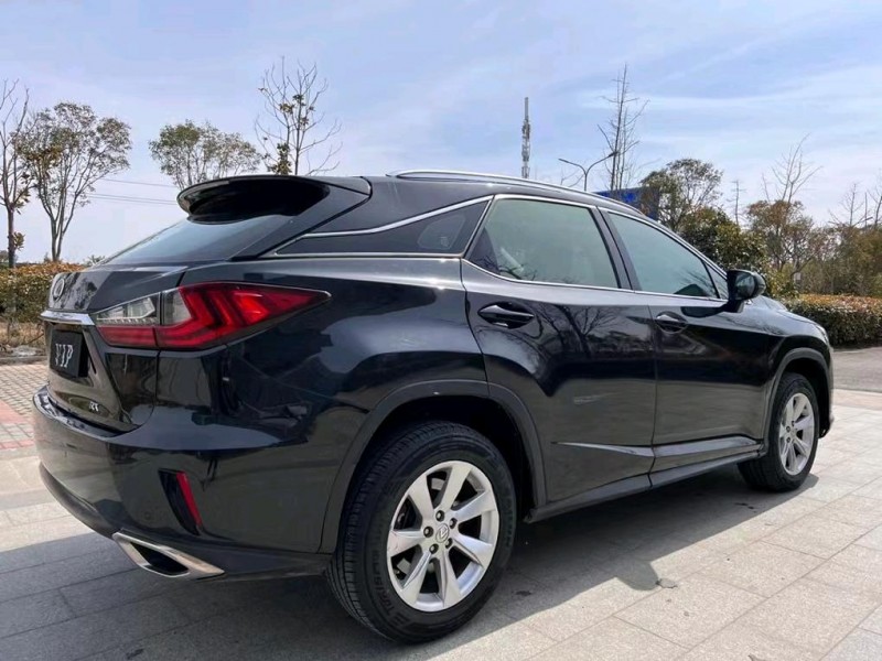 盐城17年雷克萨斯RX9