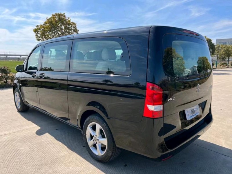 盐城20年奔驰威霆5