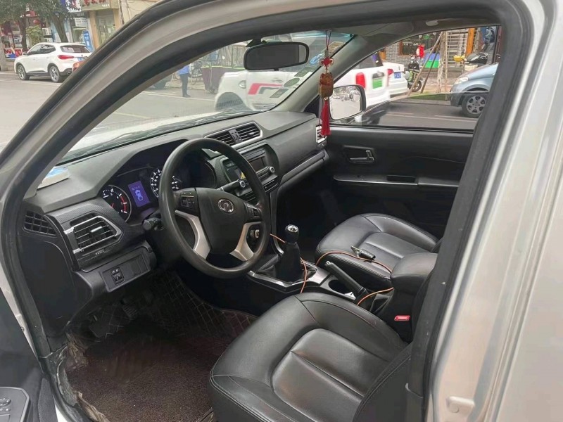 自貢19年長城汽車風駿57
