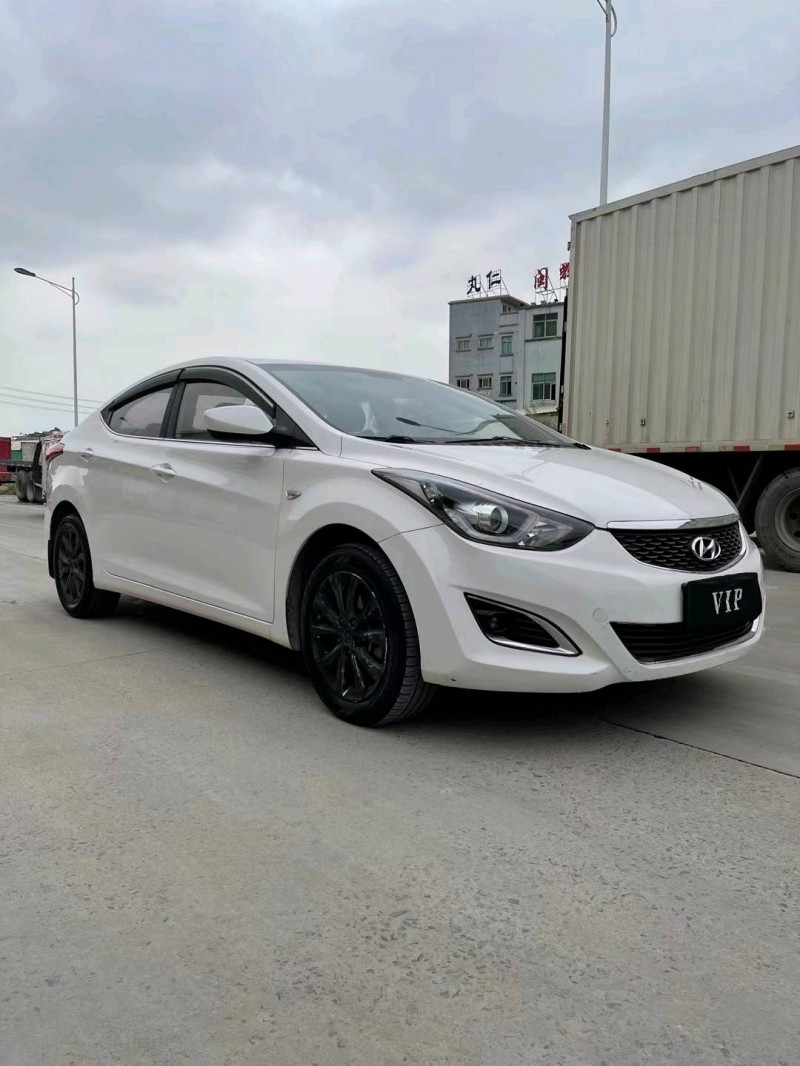 东莞17年现代朗动2