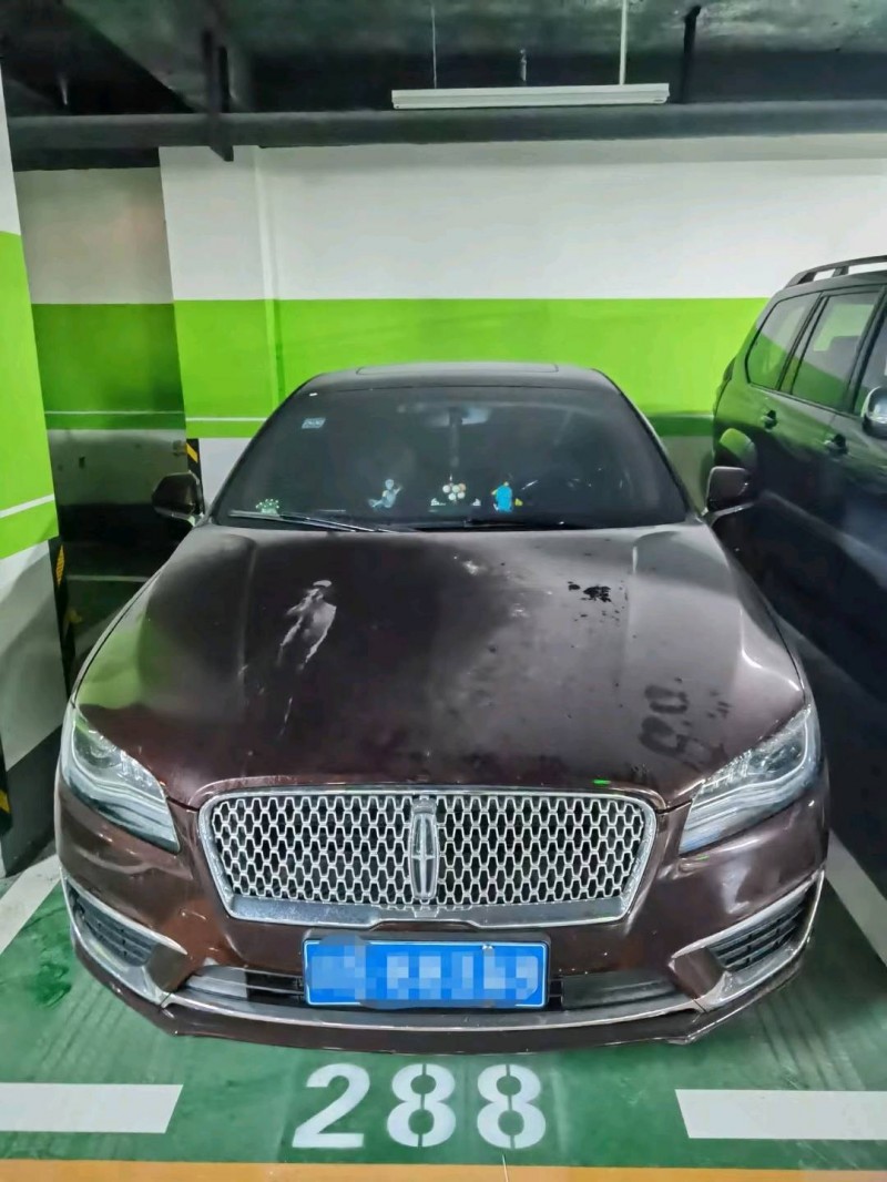 達州18年林肯MKZ1