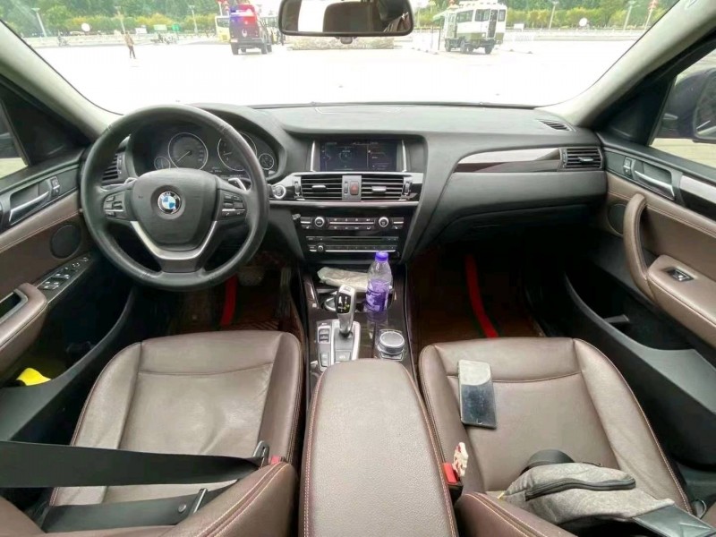 安阳18年宝马X46