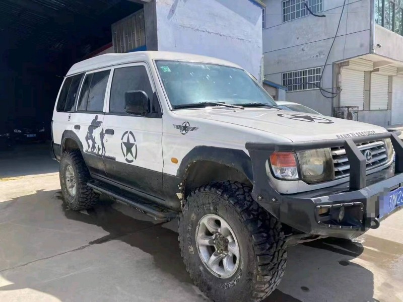 臨沂15年獵豹汽車黑金剛2
