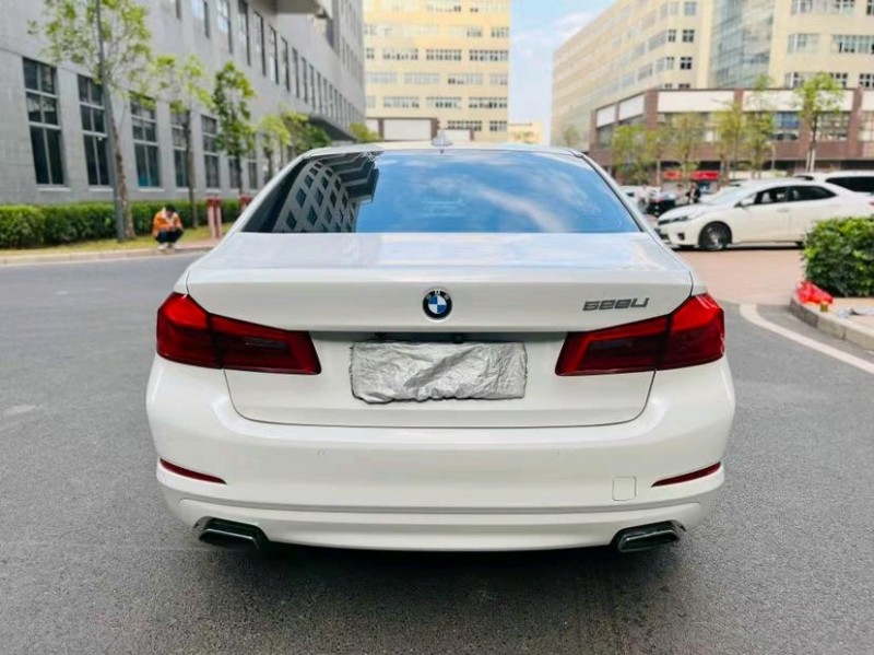 东莞18年宝马5系9