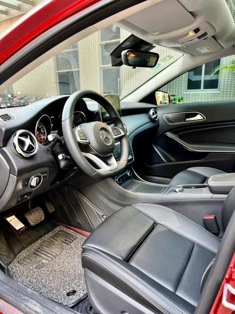 东莞19年奔驰CLA4
