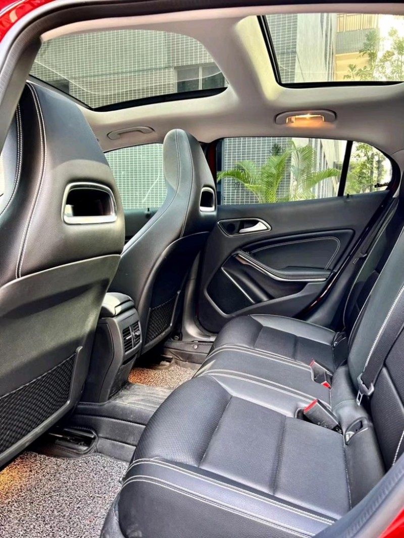 东莞19年奔驰CLA6