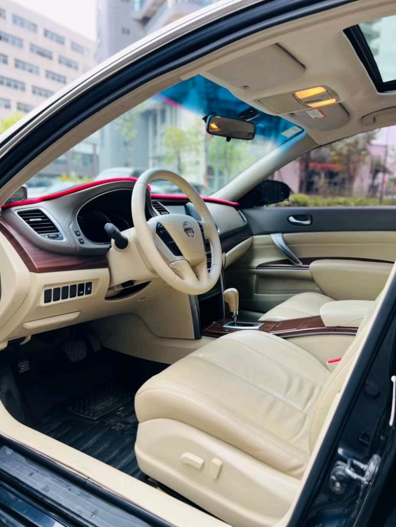 東莞10年日產天籟4