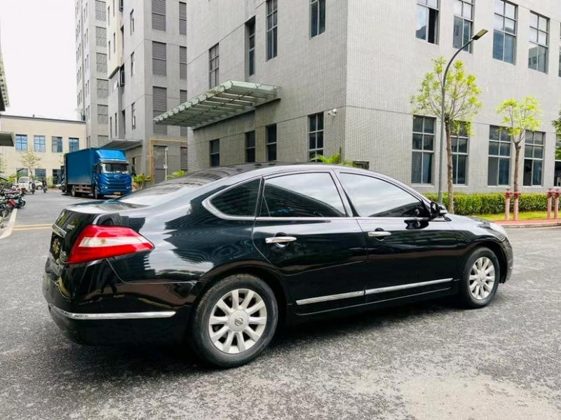 東莞10年日產天籟7