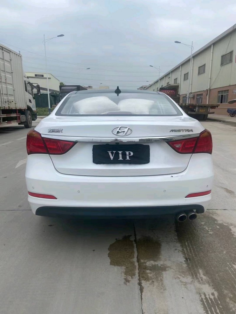 东莞16年现代名图9