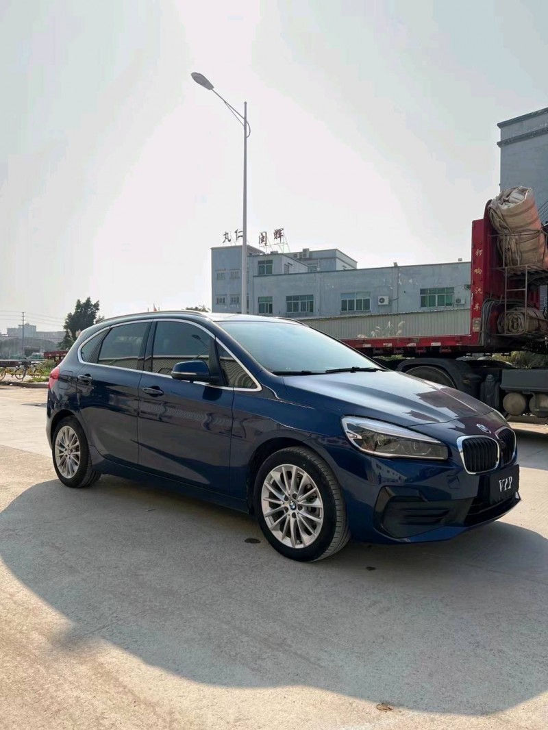 东莞19年宝马2系3