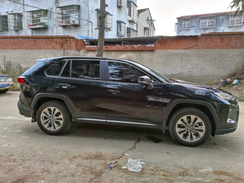 北京20年丰田威兰达7