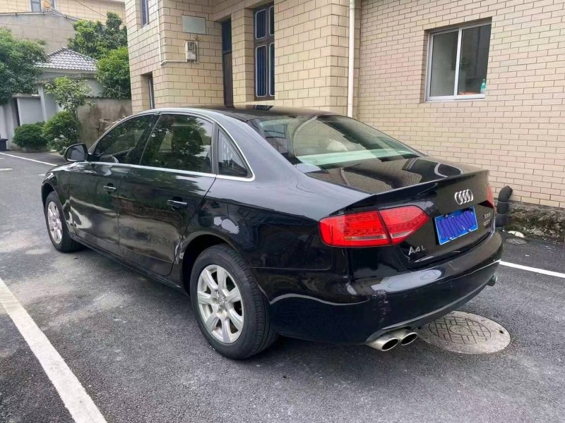 金華11年奧迪A4L5