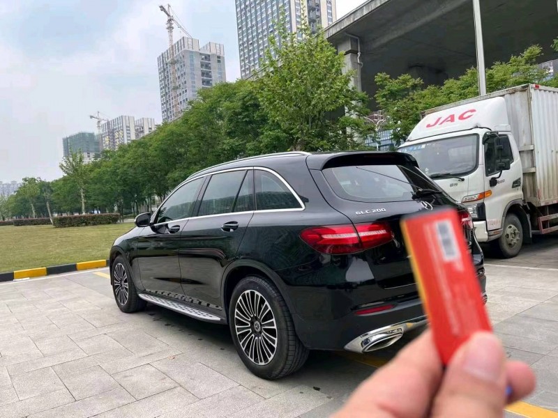 鄂州18年奔馳GLC4