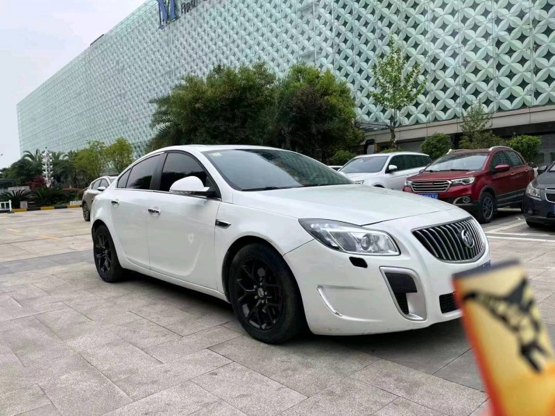 北京13年别克君威3