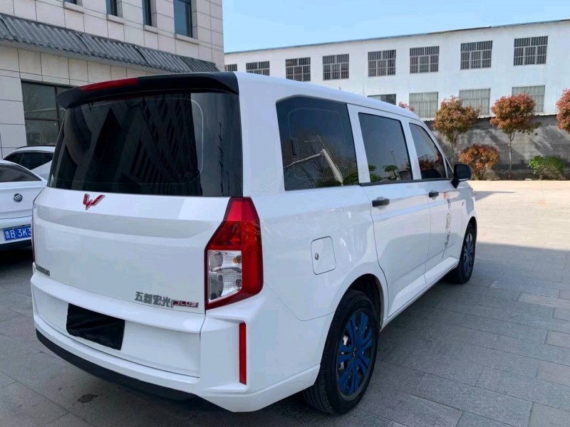 濰坊20年五菱汽車宏光6