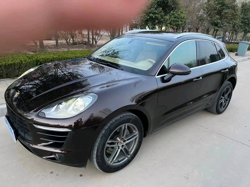 東營15年保時捷Macan4