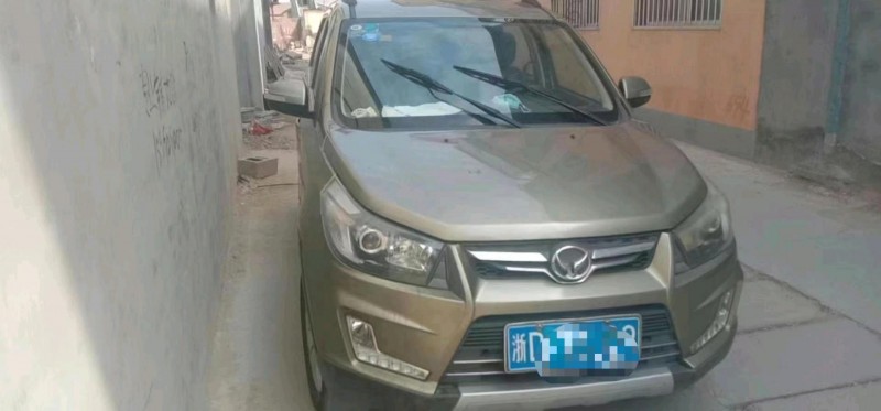 北京14年北汽幻速S31