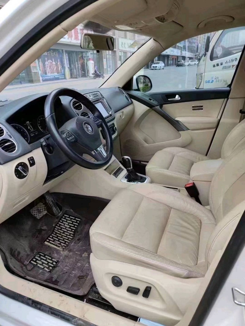 北京12年大众途观6