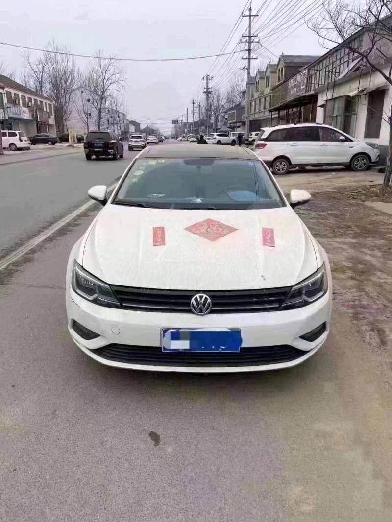 北京17年大众凌渡1