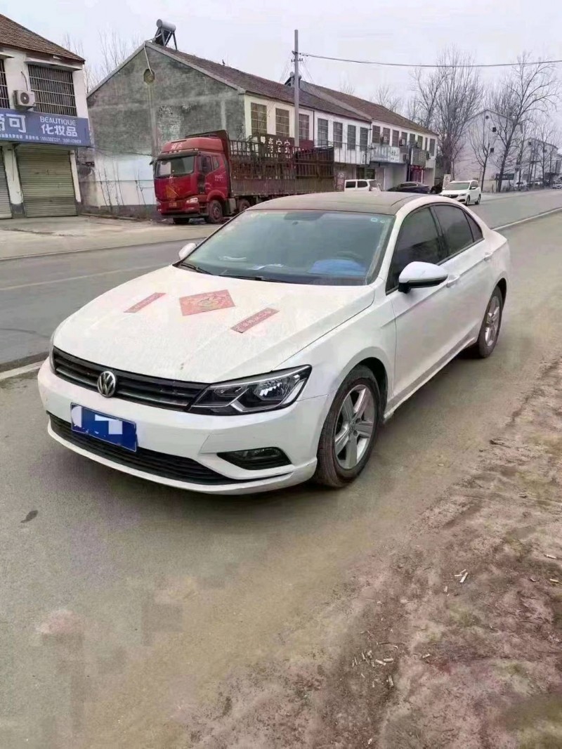 北京17年大众凌渡4