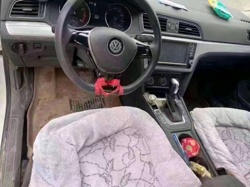 北京17年大众凌渡5