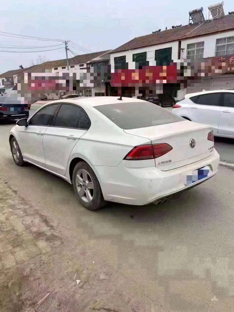 北京17年大众凌渡7