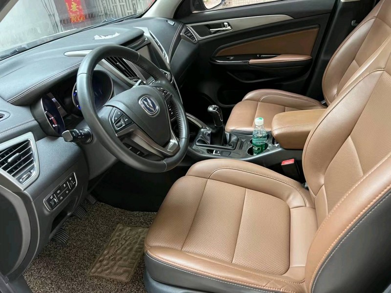 珠海18年長安汽車CS753