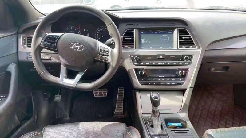 北京15年现代索纳塔九2