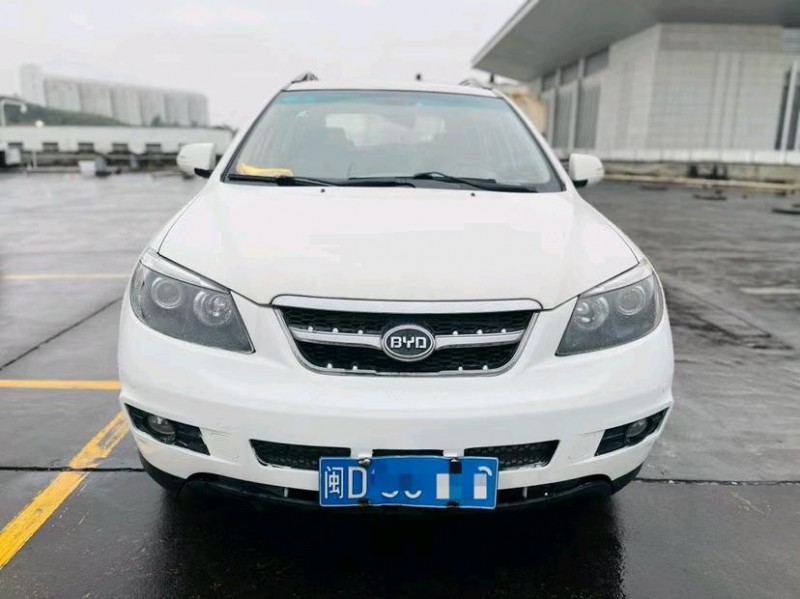 東莞15年比亞迪S61
