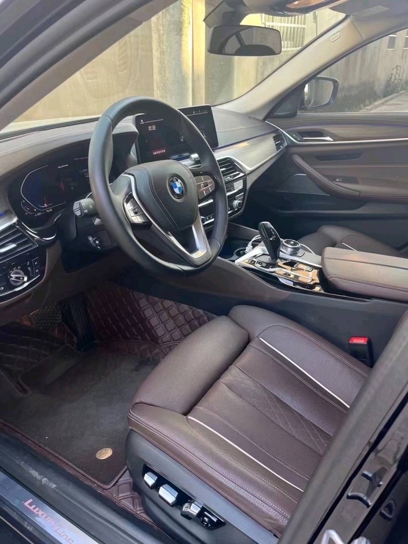 徐州21年宝马5系3