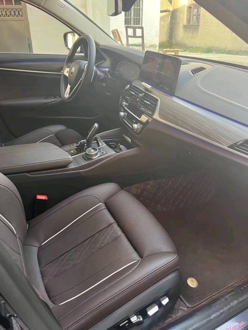 徐州21年宝马5系6