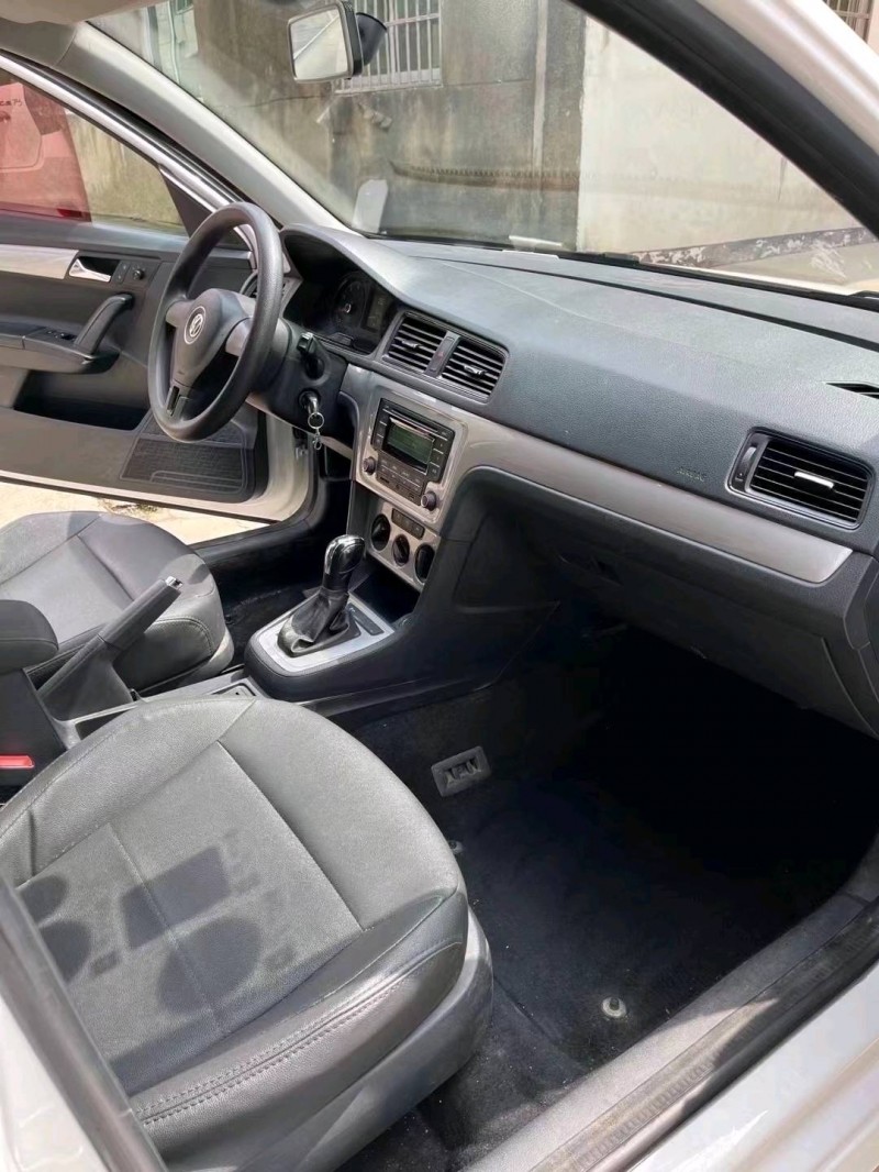 徐州16年大众朗逸6