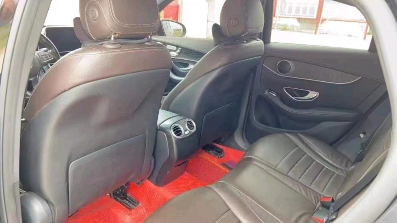 北京17年奔驰GLC3