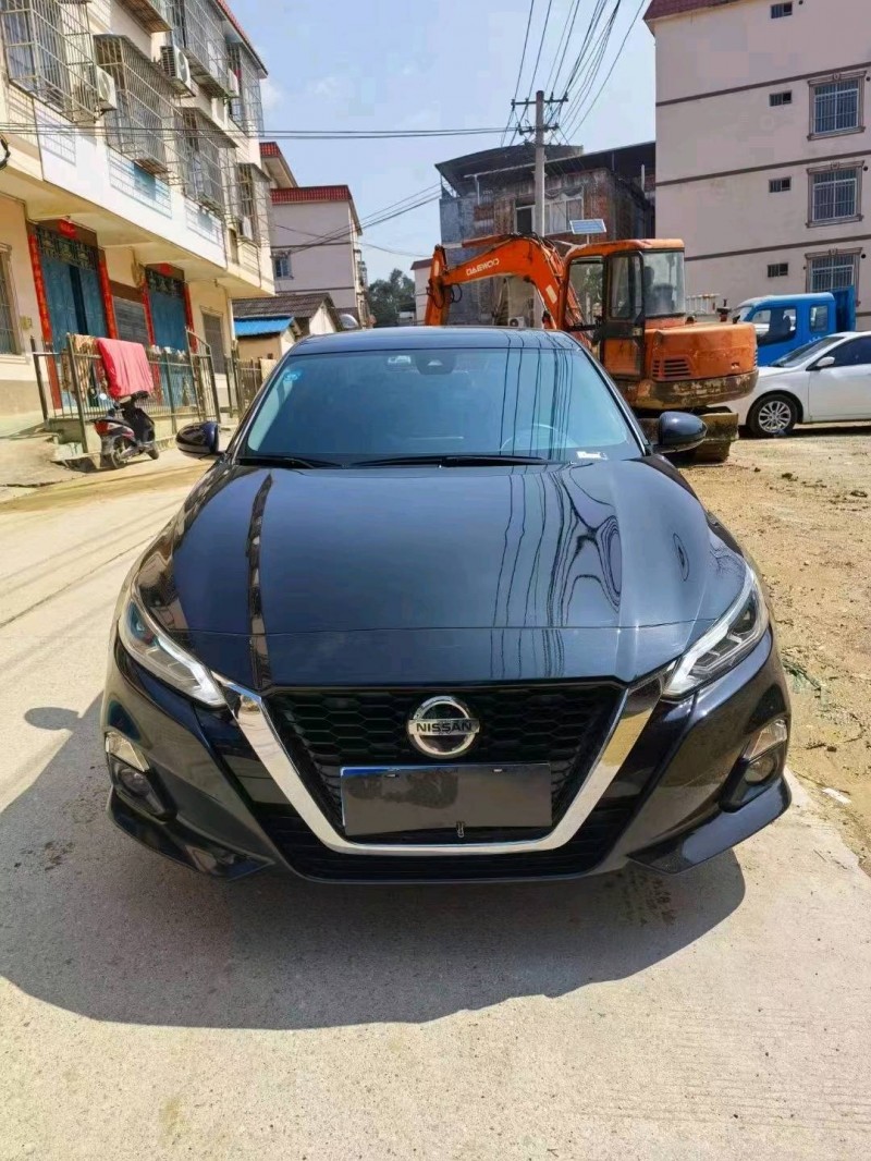 梧州20年日產天籟1