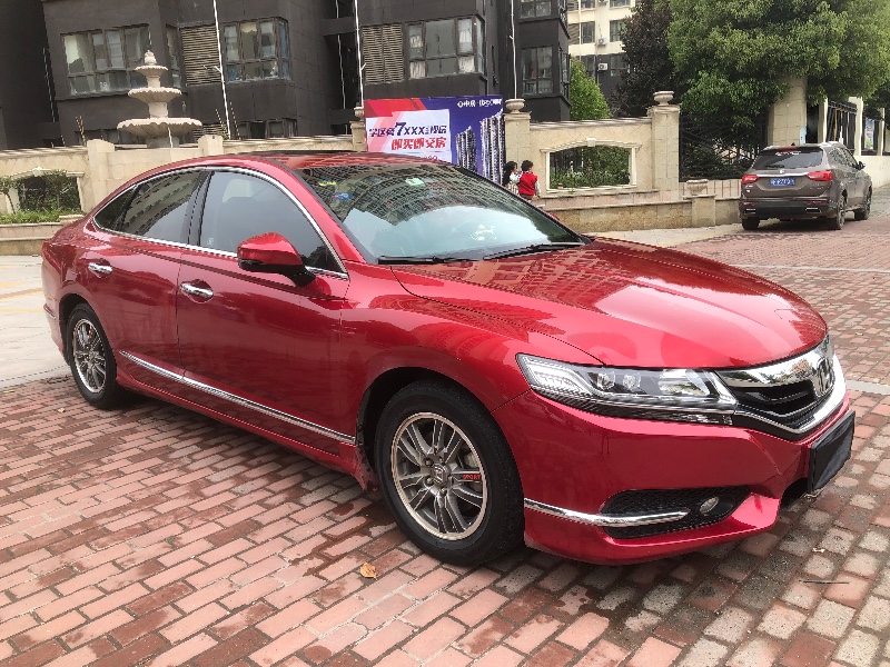 北京15年本田思铂睿9