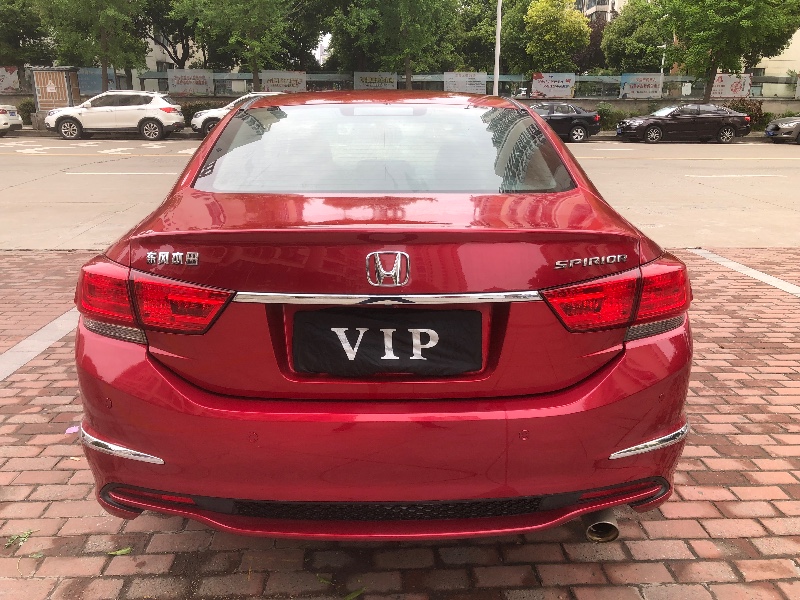 北京15年本田思铂睿2