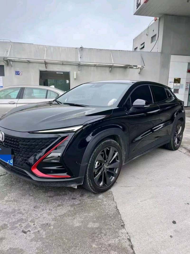 重慶20年長安汽車UNI-T9