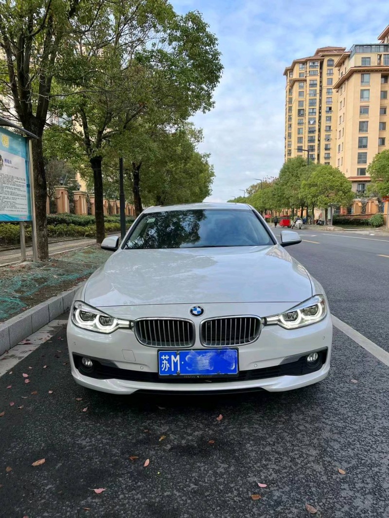 泰州18年宝马3系1