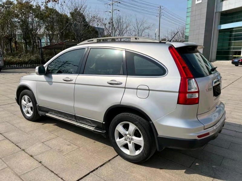 鹽城11年本田CR-V9