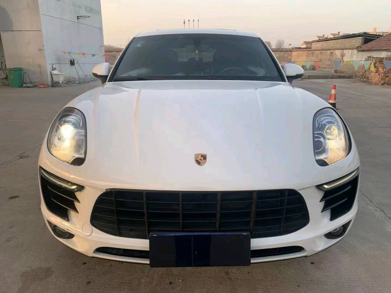 徐州15年保時捷Macan1