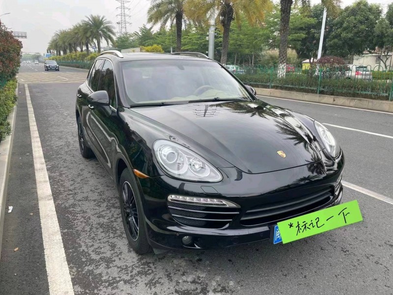 廈門14年保時捷卡宴2