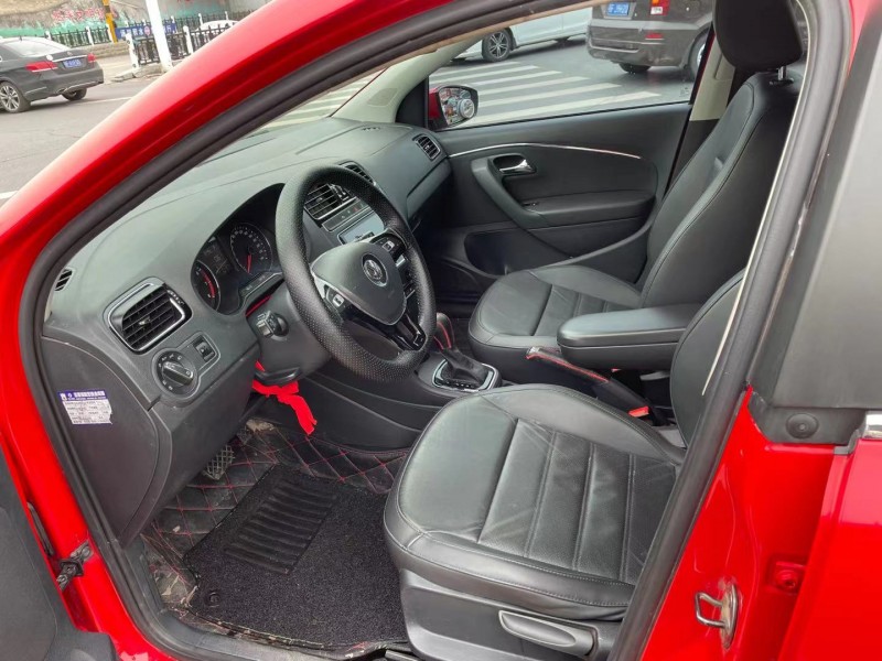 北京17年大众polo4