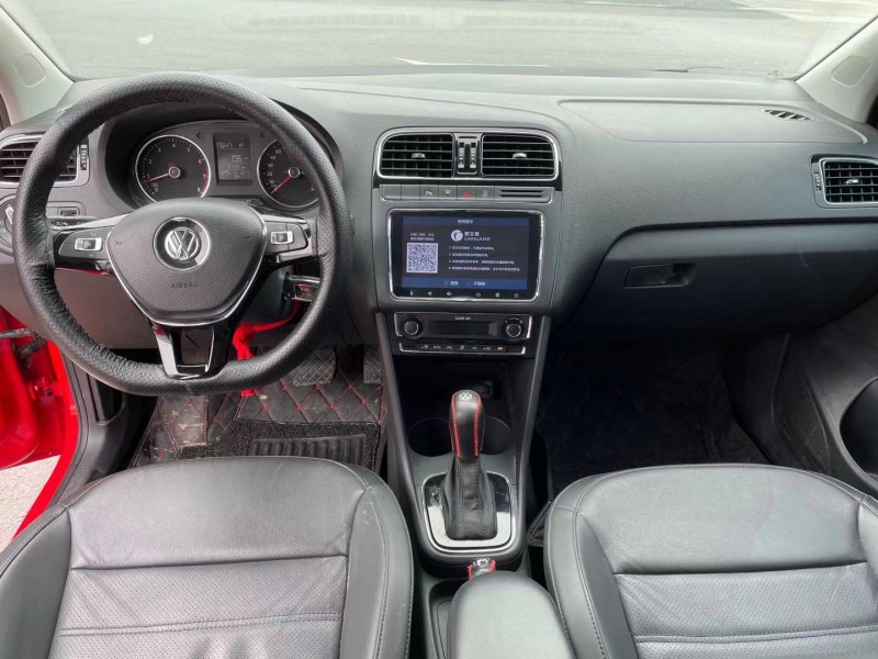 北京17年大众polo2