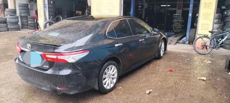 邵阳19年丰田凯美瑞3