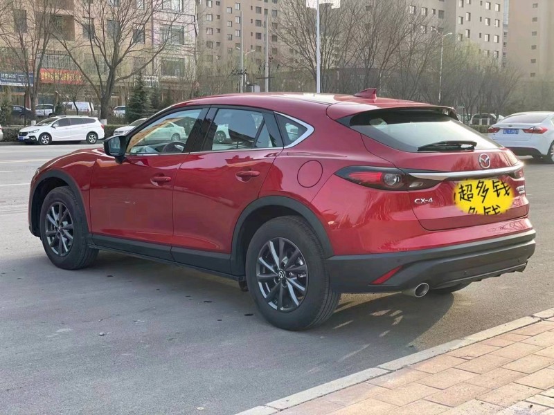 金昌21年馬自達CX-41