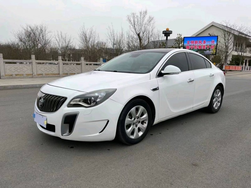 徐州15年别克君威4